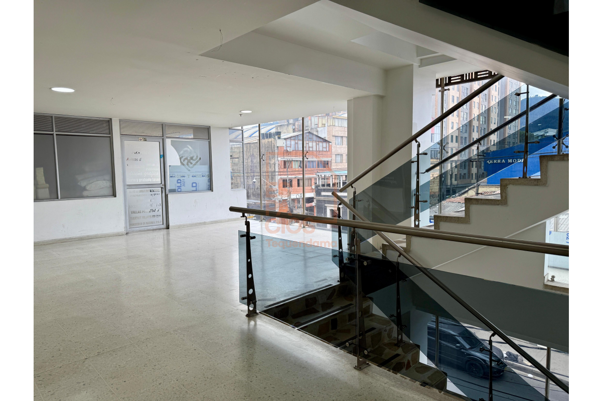 Locales en Arriendo, Restrepo Bogotá - LOAR331