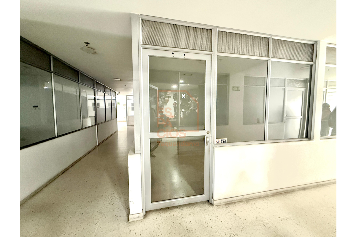 Locales en Arriendo, Ricaurte Bogotá - LOARBAHIA 2